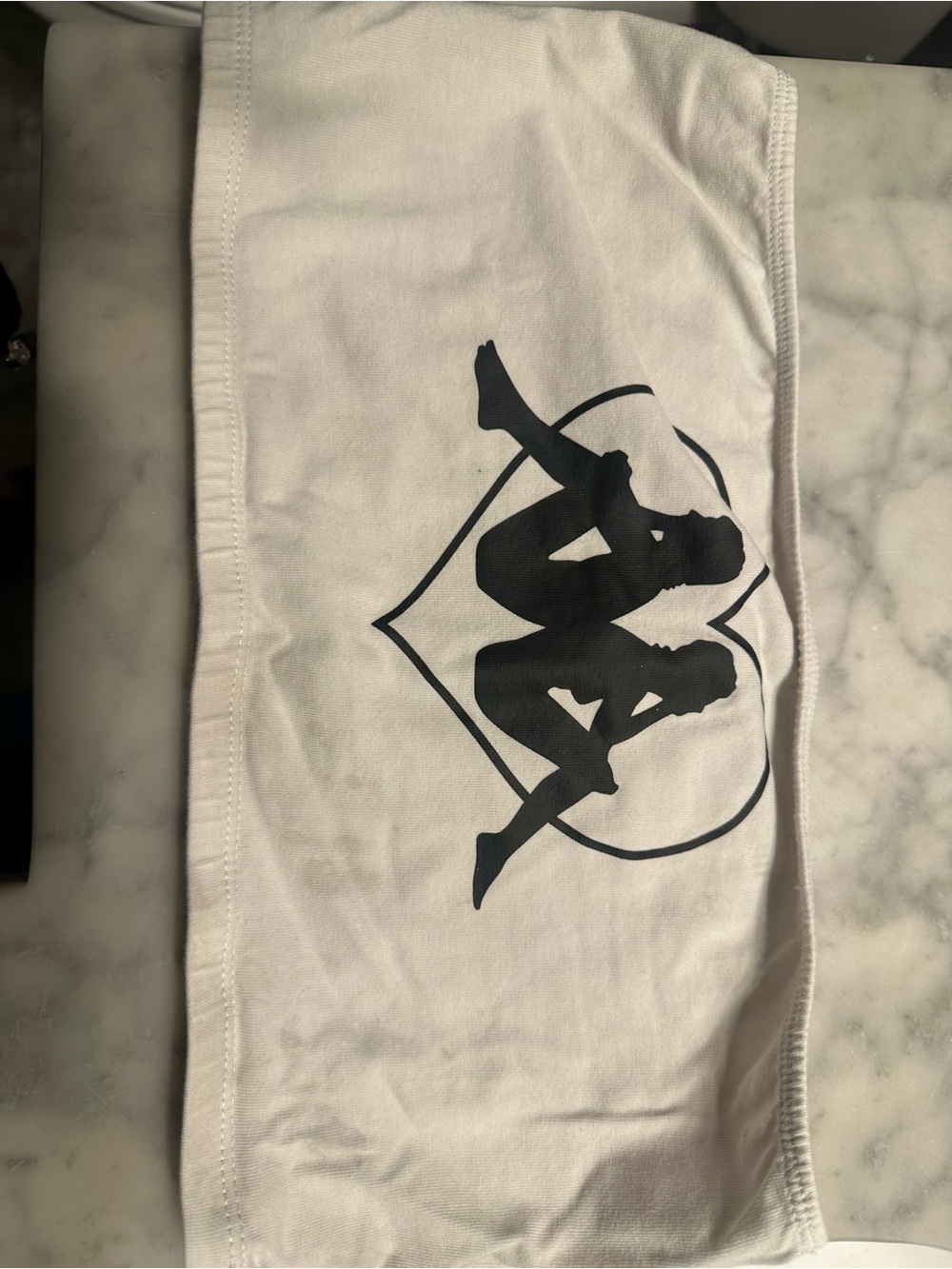 Women’s Kappa tube top with Black Graphic